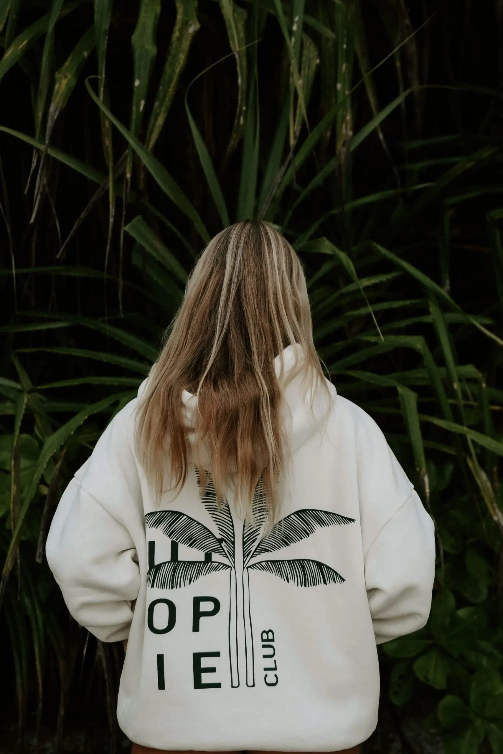 white oversize hoodie utopie club